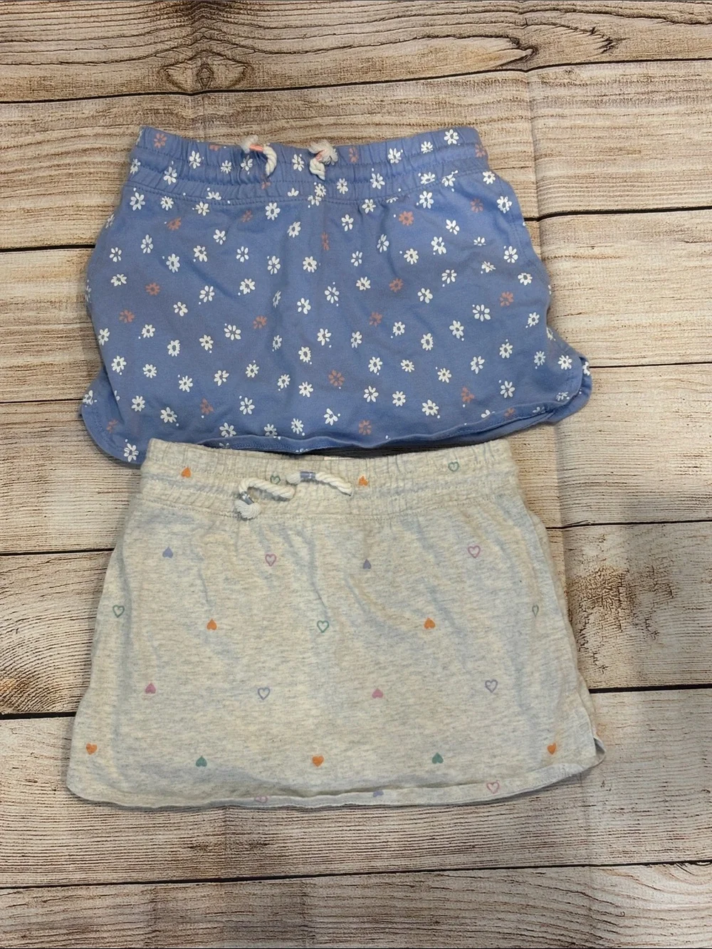 Osh Kosh Skort bundle Blue Floral and Gray Heart